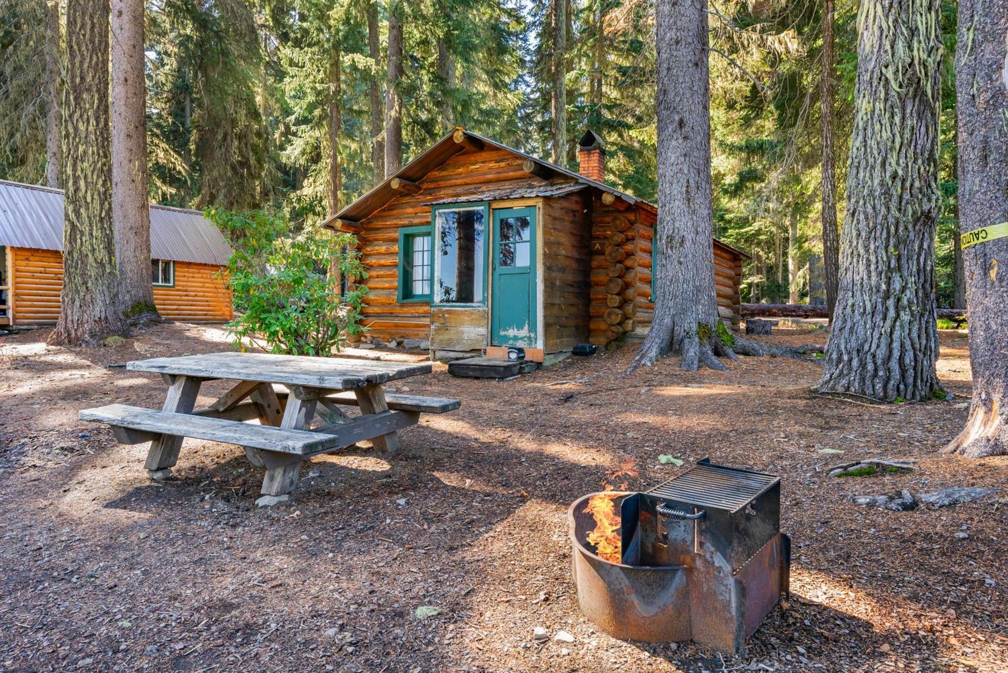 Shelter Cove Resort & Marina Odell Lake Buitenkant foto